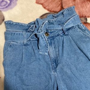 Who What Wear Pleated Paperbag Jeans